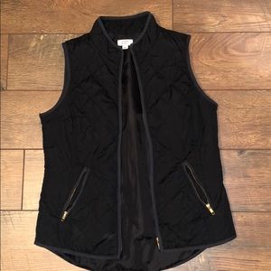 Crown Ivy Black Vest